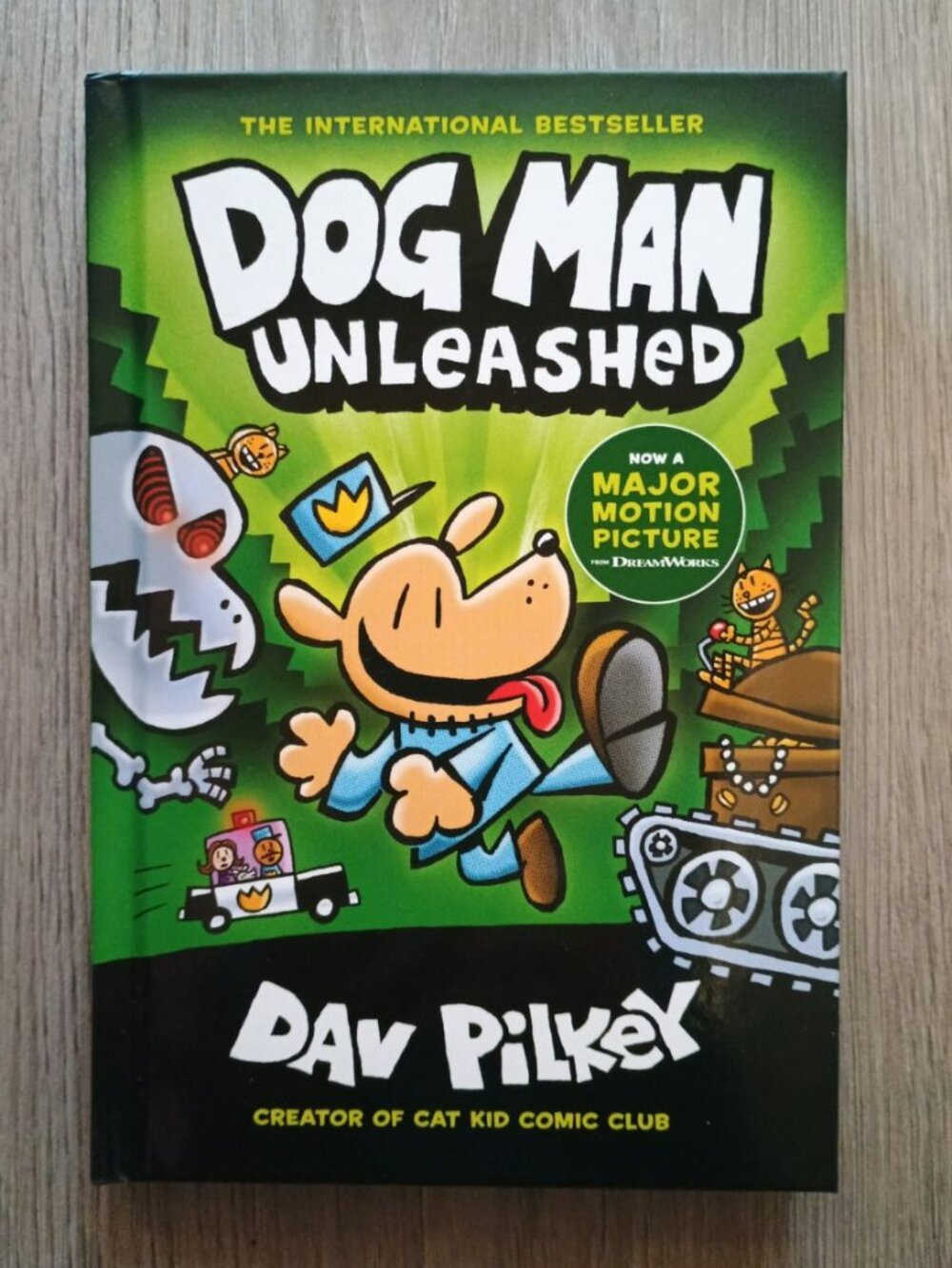 *NEW* Dogman: Unleashed, Volume 2 - Dav Pilkey (Hard Cover)